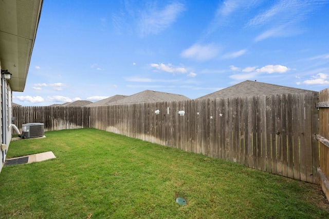 3305 Tilmon Ln, Austin, TX 78725 - view of fenced backyard