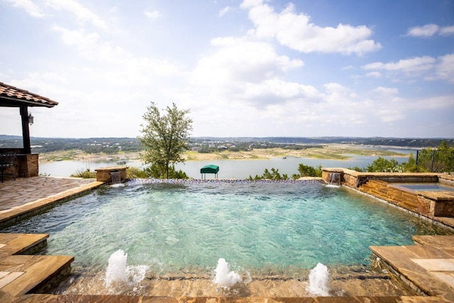908 Watercliffe Dr, Lago Vista, TX 78645 - outdoor pool with an in-ground hot tub
