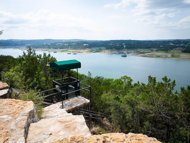 908 Watercliffe Dr, Lago Vista, TX 78645 - water view