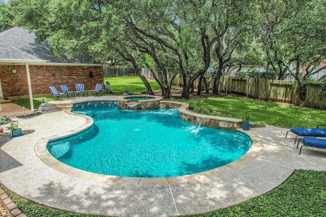10309 Van Winkle Ct, Austin, TX 78739 - view of swimming pool with a fenced backyard, a patio, and a pool with connected hot tub