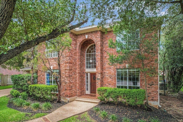 10309 Van Winkle Ct, Austin, TX 78739 - traditional home featuring brick siding