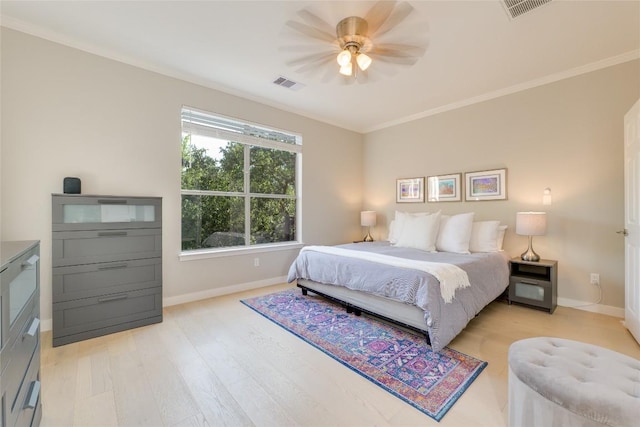 4105 Canyon Glen Cir, Austin, TX 78732 - bedroom with light wood-style floors, ornamental molding, and ceiling fan