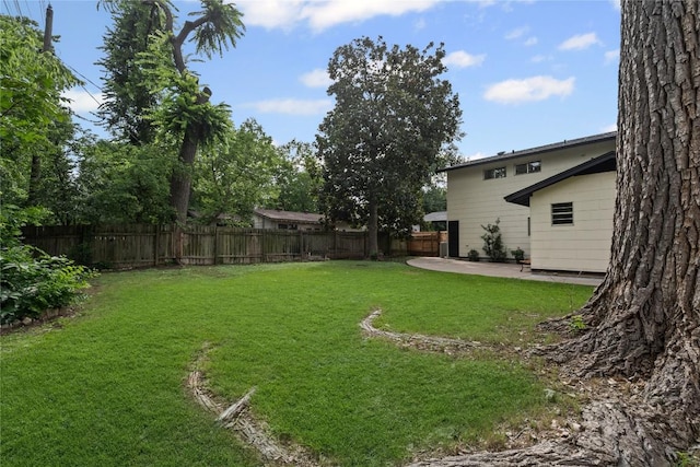 5317 Harvest Ln, Austin, TX 78745 - fenced yard featuring a patio area