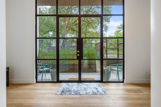 4103 Ridgelea Dr, Austin, TX 78731 - entryway with wood-type flooring
