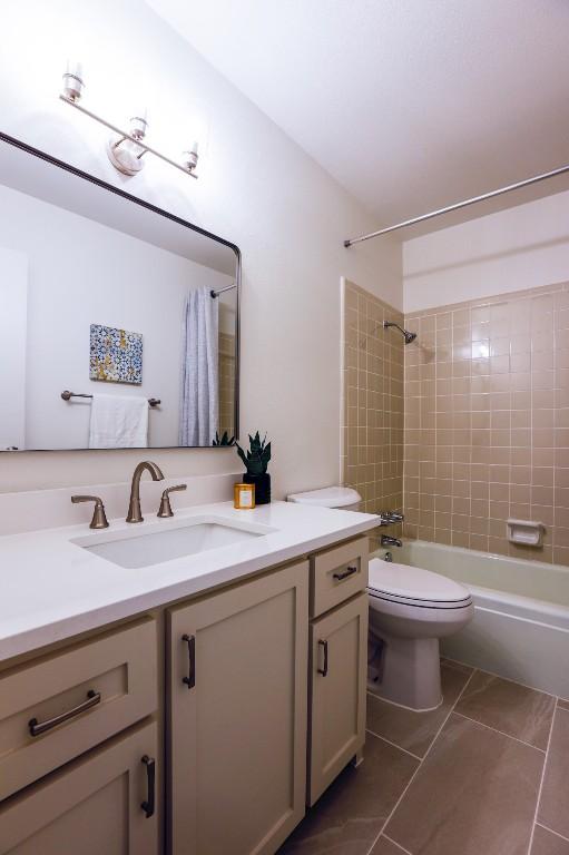 7406 Shadow Hill Dr Unit 103, Austin, TX 78731