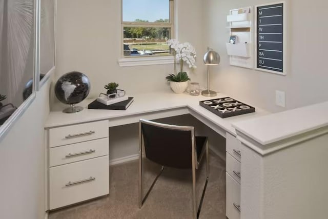 229 Regatta Trl, Leander, TX 78641 - office area with built in study area