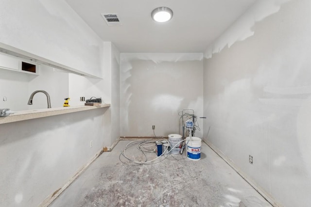 11303 Nicole Cv, Austin, TX 78753 - bar with a sink