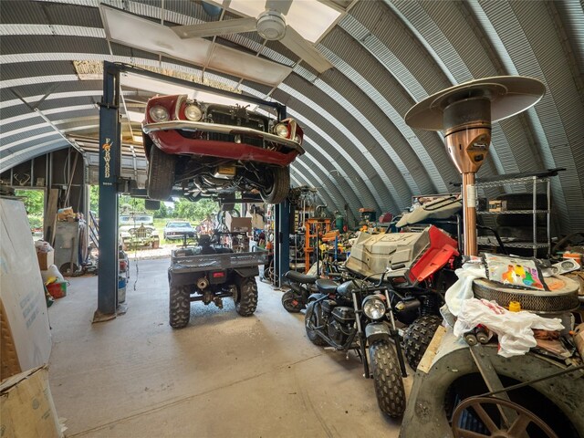 209 Old Sayers Rd, Elgin, TX 78621 - garage featuring ceiling fan