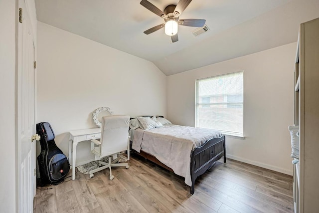 500 Olympic Dr, Pflugerville, TX 78660 - bedroom featuring vaulted ceiling, light wood-type flooring, and ceiling fan