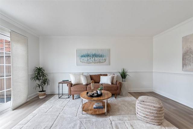 2122 Hancock Dr Unit 103, Austin, TX 78756 - sitting room featuring wood finished floors and ornamental molding