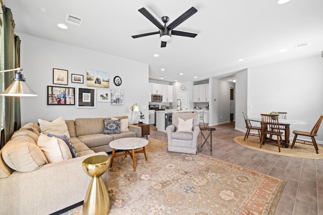 812 Olive Creek Dr Unit 44, Georgetown, TX 78633 - photo 7