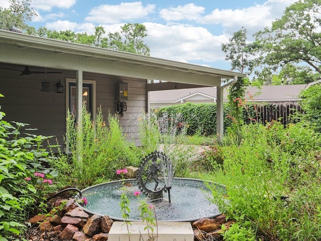 3811 Byron Dr, Austin, TX 78704 - view of yard