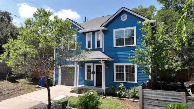 1117 Algarita Ave, Austin, TX 78704 - traditional home with roof with shingles