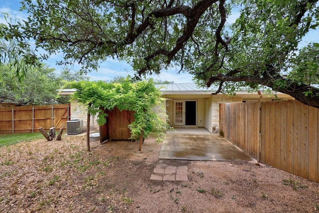 5705 Thunderbird St, Lago Vista, TX 78645 - photo 4