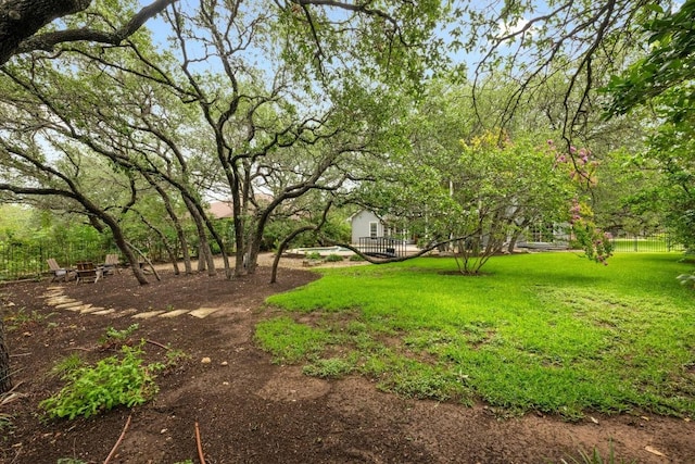 509 Explorer Dr, Lakeway, TX 78734 - view of grassy yard