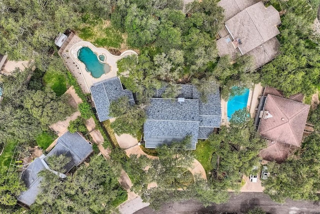 7503 Stonecliff Cir, Austin, TX 78731 - aerial view of a pool area