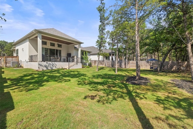 147 William Hersee Dr, Bastrop, TX 78602 - view of fenced backyard
