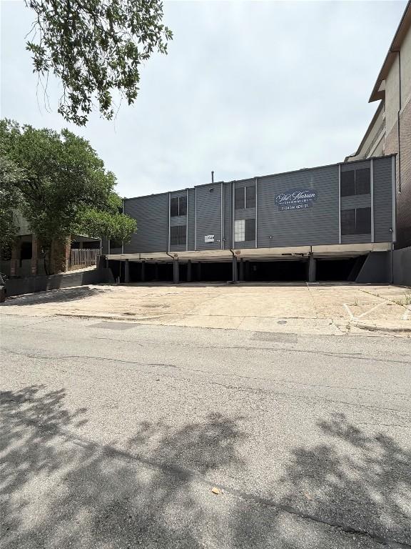 2704 Salado St Unit 207, Austin, TX 78705 - view of building exterior