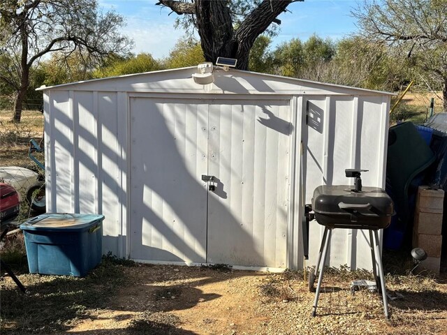 4041 Good Luck Rd, Seguin, TX 78155
