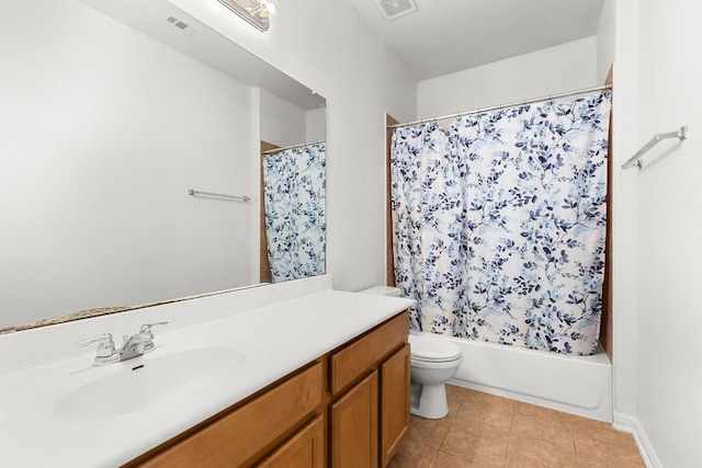 204 Lake Livingston Dr, Georgetown, TX 78628 - bathroom featuring vanity, shower / bathtub combination with curtain, and tile patterned flooring