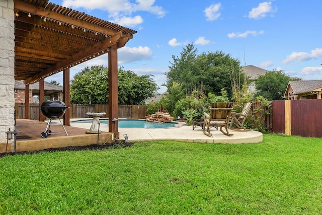 204 Lake Livingston Dr, Georgetown, TX 78628 - fenced backyard with a pergola and a patio