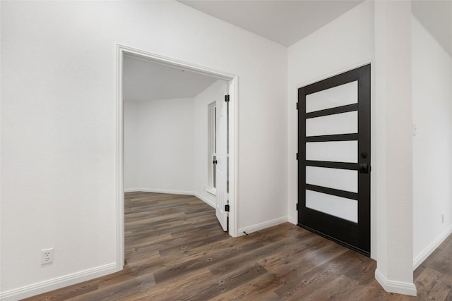 608 Haleys Cv, Leander, TX 78641 - entrance foyer featuring wood finished floors and baseboards