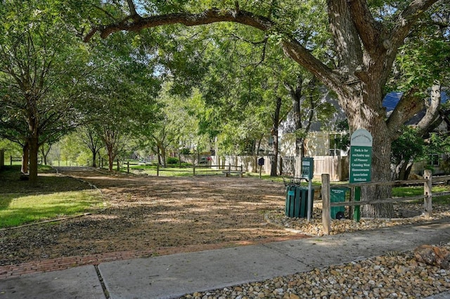 11900 Timber Heights Dr, Austin, TX 78754 - view of home's community