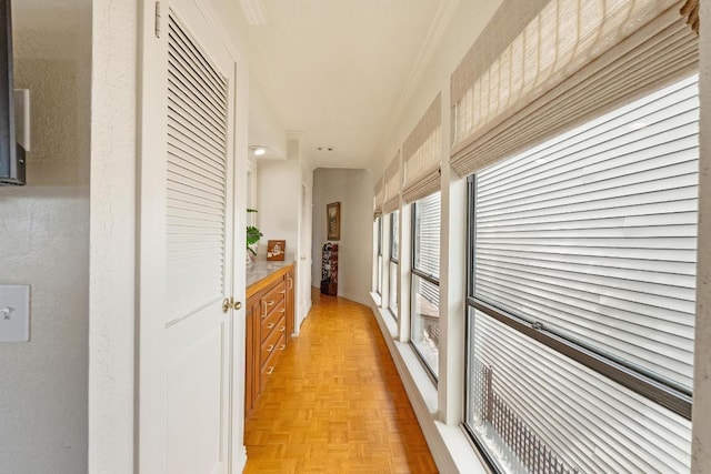 6033 Mount Bonnell Cv, Austin, TX 78731 - hall featuring ornamental molding