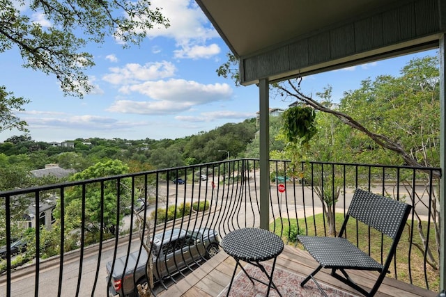 6033 Mount Bonnell Cv, Austin, TX 78731 - balcony with a wooded view