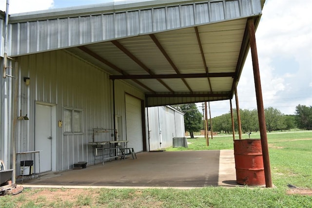 291 Reids Bnd, Bastrop, TX 78602 - view of parking