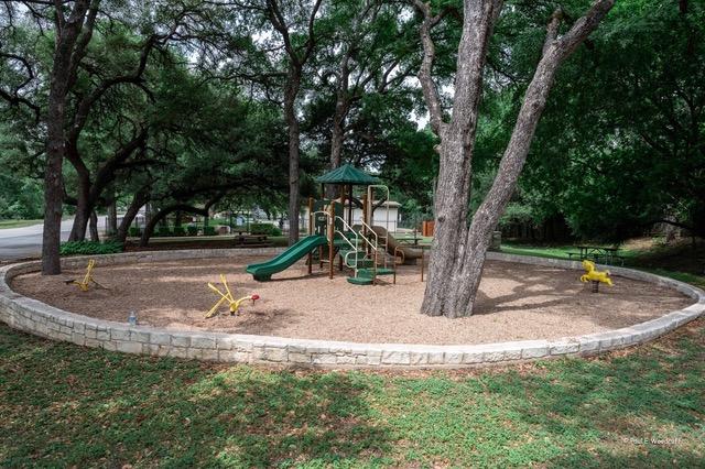 8604 Granada Hills Dr, Austin, TX 78737 - view of communal playground
