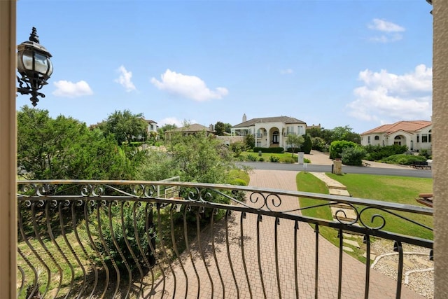 27 Autumn Oaks Dr, The Hills, TX 78738 - balcony featuring a residential view