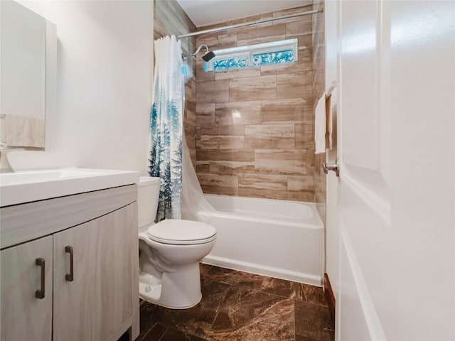 204 Matthew Cv, Bastrop, TX 78602 - full bath featuring vanity and shower / bath combo