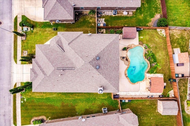 913 Overcup Dr, San Marcos, TX 78666 - drone / aerial view of a pool area