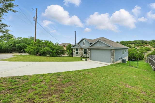 10605 Creekwood Cir, Dripping Springs, TX 78620 - photo 2