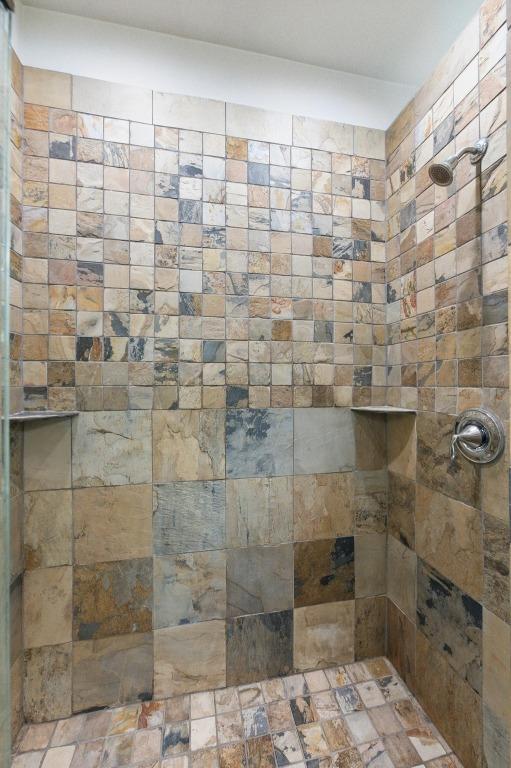 10605 Creekwood Cir, Dripping Springs, TX 78620 - photo 15