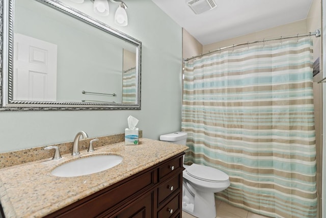 703 Amy Cir, Marble Falls, TX 78654 - bathroom with vanity, tile patterned floors, and a shower with curtain