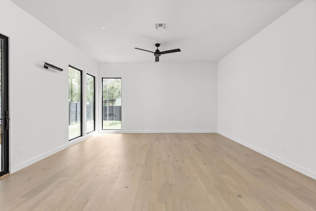 501 E 50th St, Austin, TX 78751 - spare room with ceiling fan and light wood-style flooring