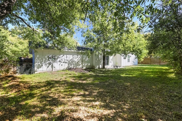 10410 Quail Ridge Dr, Austin, TX 78758 - view of yard