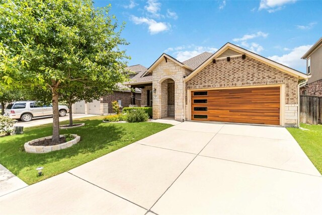 900 Isaias Dr, Leander, TX 78641 - photo 1