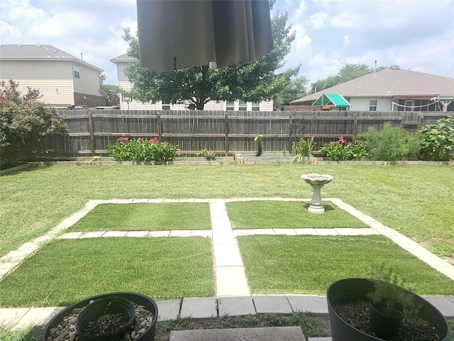 1013 Henderson Dr, Leander, TX 78641 - view of yard