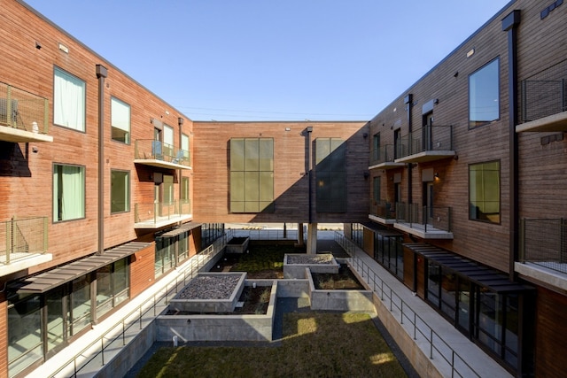 1800 E 4th St Unit 263, Austin, TX 78702 - view of building exterior