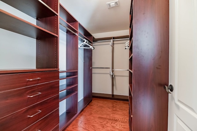 611 W Johanna St, Austin, TX 78704 - spacious closet featuring light wood-style flooring