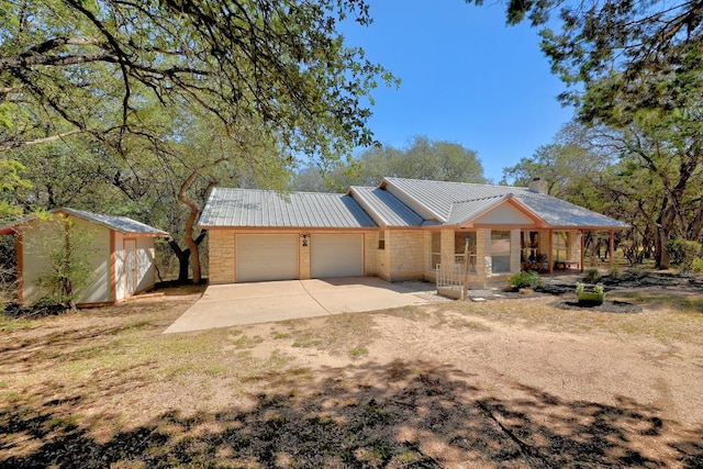 4207 Deer Trl, Spicewood, TX 78669 - photo 32
