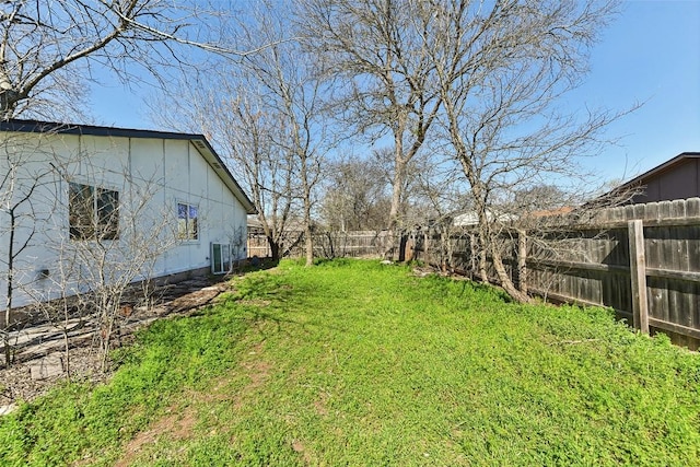 3810 Leafield Dr, Austin, TX 78749 - view of fenced backyard