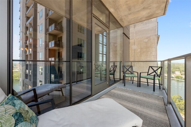 44 E Ave Unit 1404, Austin, TX 78701 - photo 21