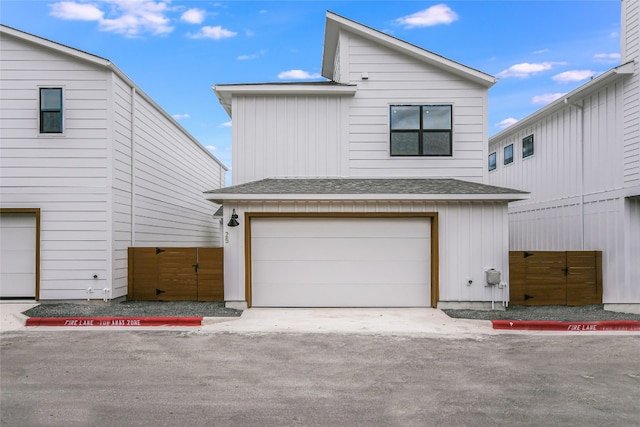 7601 Cooper Ln Unit 25, Austin, TX 78745 - modern home featuring a gate