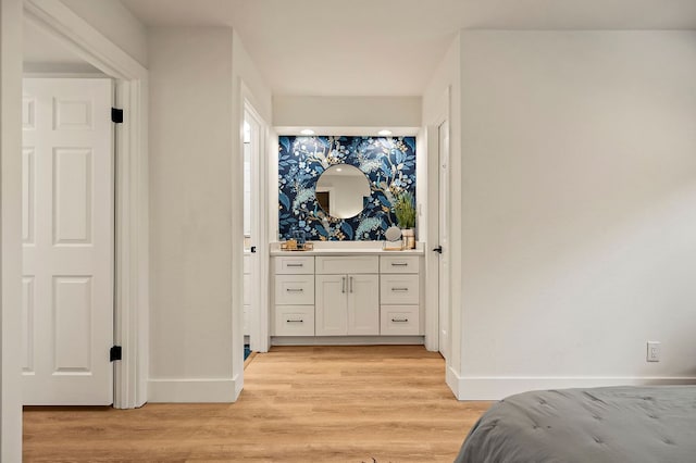 1206 Hollow Creek Dr Unit 3, Austin, TX 78704 - bedroom featuring light wood-style floors and ensuite bath