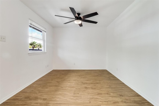 2401 Manor Rd Unit 210, Austin, TX 78722 - unfurnished room with light wood-style flooring and ceiling fan