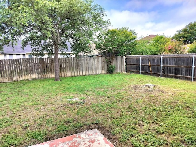 611 Clearcreek Dr, Leander, TX 78641 - view of fenced backyard
